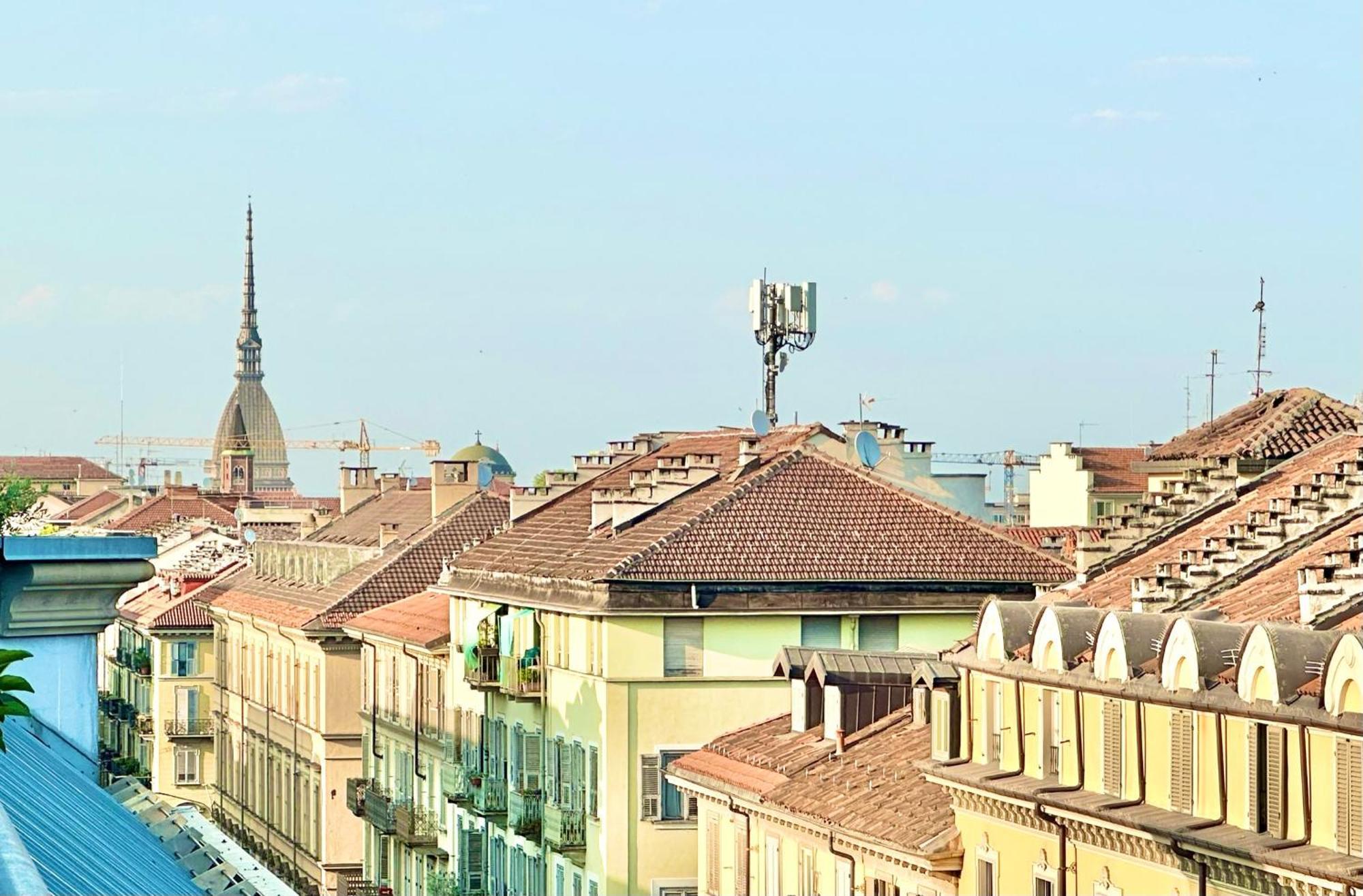 Hostdomus - Turin Rooftop Apartment Exterior photo