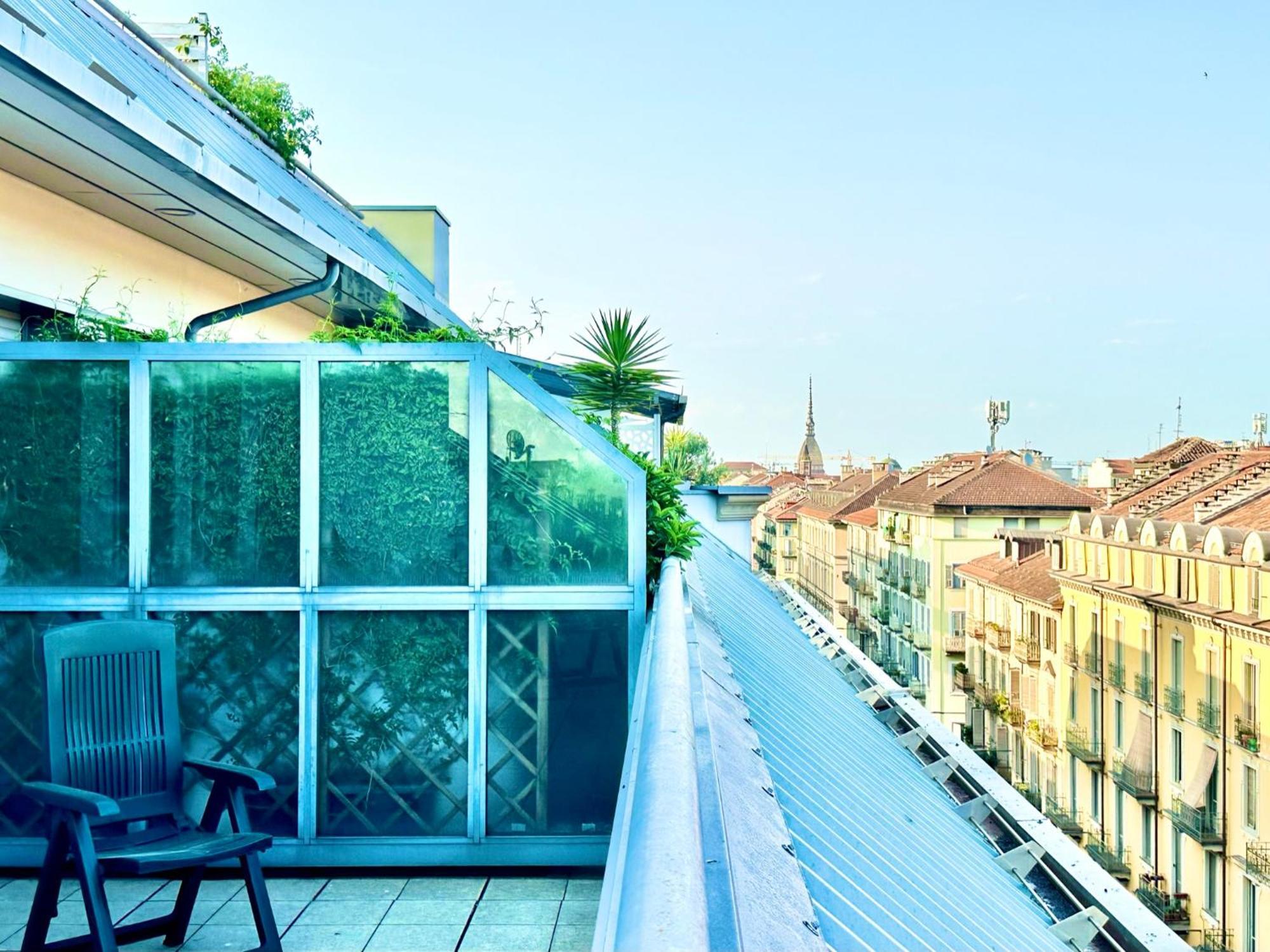 Hostdomus - Turin Rooftop Apartment Exterior photo